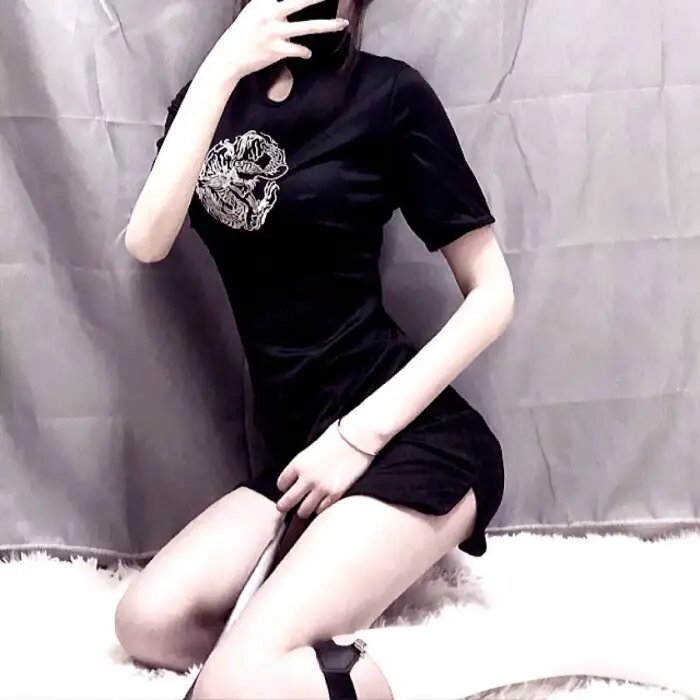 哥斯拉对美加洛
